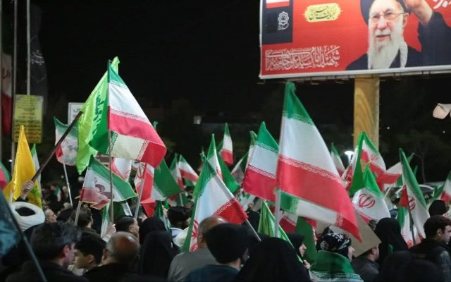 خشم مقدس قمی‌ها همچنان شعله ور است+فیلم