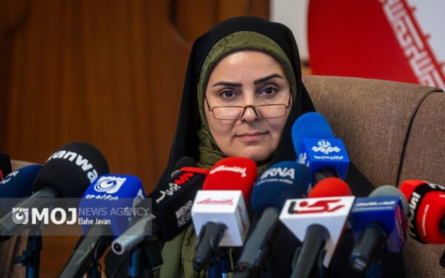 وزیر راه اولویت دولت را گره‌گشایی از مسکن دهک‌های یک تا پنج دانست