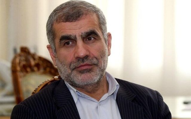 نائب رئیس مجلس: ساعت کار رهبر شهید از پنج و نیم صبح شروع می‌شد / دشمن در نهایت با موشک سنگرشکن امام ما را به شهادت رساند