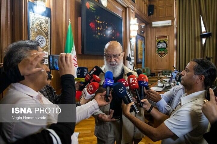 تعیین تکلیف نهایی رایگان ماندن مترو و BRT در جلسه امروز شورای شهر