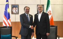 انور ابراهیم: آماده همکاری‌های معنادار و پایدار با ایران هستیم
