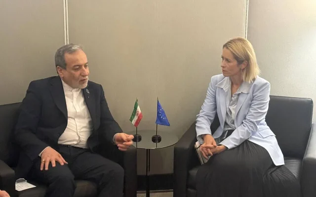 عراقچی: در دیدار با مقامات اروپایی نسبت به حمایت از جنایات جنگی امریکا و اسرائیل هشدار دادم