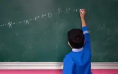 خانواده‌ها شکایت از لباس فرم مدارس را چگونه پیگیری کنند؟