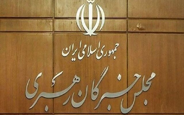 حضور آگاهانه مردم در خیابان‌ها، توطئه‌ها را خنثی کرد