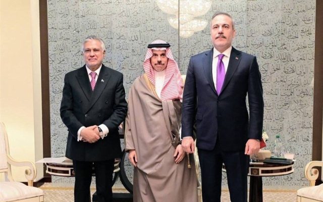 نشست پاکستان، عربستان و ترکیه برای نهادینه‌سازی ائتلاف امنیتی مکه