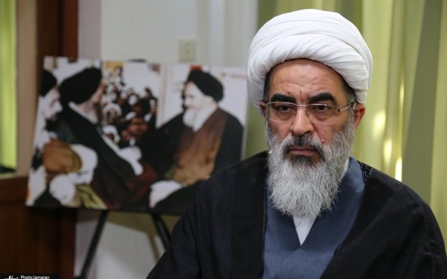 آیت‌الله فاضل لنکرانی: آقای اشراقی امین امام بود/ آیت الله اشراقی در حوزه علمیه جزء شخصیت‌های علمی و تراز اول به‌حساب می‌آمد