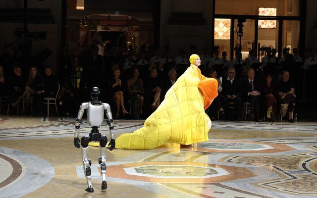Vogue sent robots down the runway at Vogue World, and people were not impressed