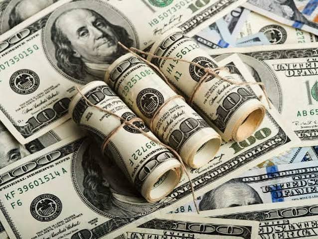 قیمت دلار و یورو مرکز مبادله ایران؛ امروز دوشنبه ۶ مهر ۱۴۰۵