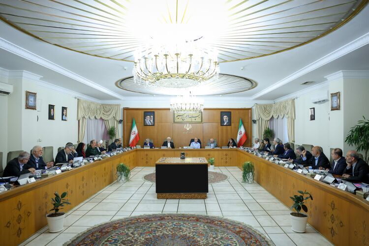پزشکیان: آنها با حمله و فشار نمی‌توانند ایران را به تسلیم وادار کنند/ هر زمان پای گفت‌وگو نشستیم، ما را زدند اما باز هم گفت‌وگو می‌کنیم