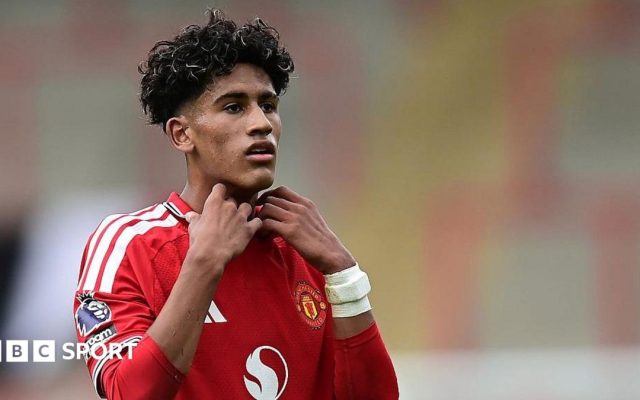 Gabriel, 15, in Barcelona amid speculation over future