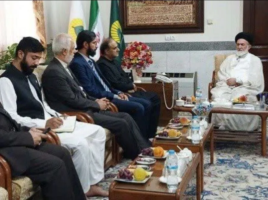 سفیر پاکستان به زیارت حرم حضرت عبدالعظیم رفت؛ روابط ما با ایران فراتر از مناسبات سیاسی است