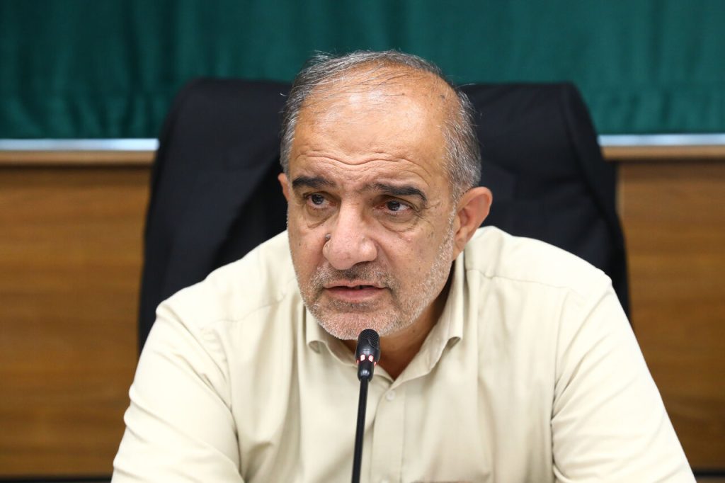 برنامه هفتم نباید به بهانه جنگ از مسیر اجرا خارج شود
