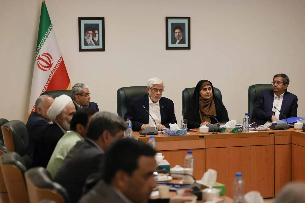 عارف: دولت آماده همکاری با بخش خصوصی برای جهش تولید مسکن است