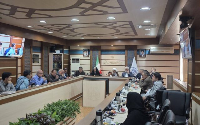 نظر مشترک شورای انقلاب فرهنگی و کمیسیون بهداشت بر اصلاح سیاست افزایش ظرفیت پزشکی