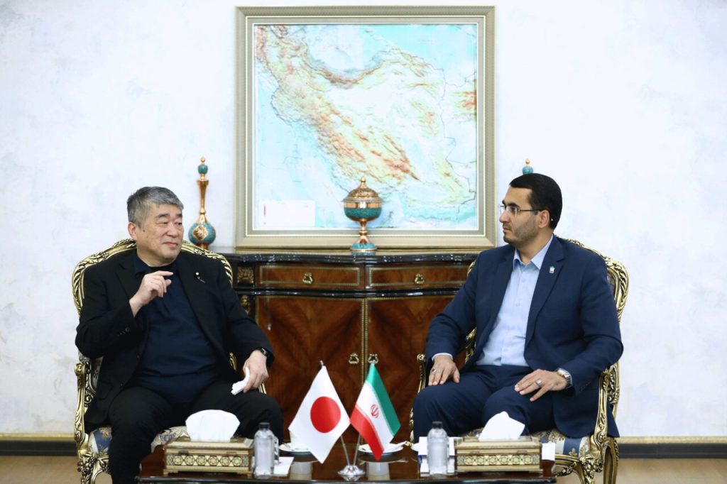 گروه دوستی پارلمانی زمینه رایزنی مستمر را فراهم می کند