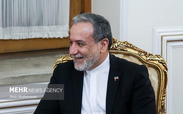 دیدار عراقچی با وزیران خارجه عراق و هلند + فیلم