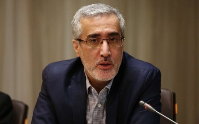 رئیس سازمان غذا و دارو از افزایش ۱۰ برابری هزینه حمل مواد اولیه دارو خبر داد