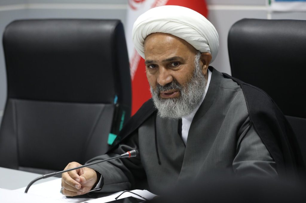 پلتفرمهای غیرقانونی توزیع دارو زیر تیغ نظارت کمیسیون اصل نود