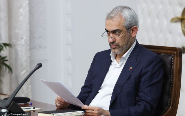 واکنش وزیر اقتصاد به سخنان نمایندگان در مورد نرخ بهره صفر درصد