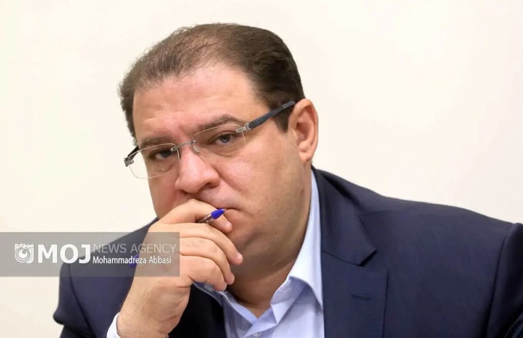 شفافیت، کلید عبور وزارت بهداشت از بحران است