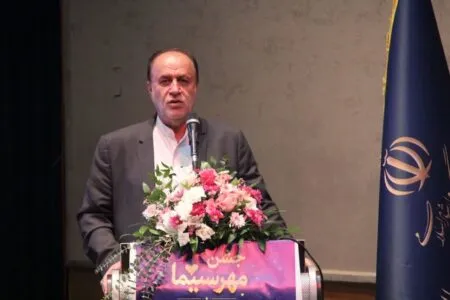 هنرمندان برای پیشرفت همدان ایده بدهند