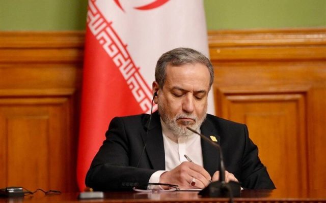 عراقچی: دستورکار نشست عمان، مسیر دریایی جدید در تنگه هرمز است