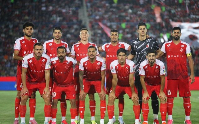 تارتار در پرسپولیس به دنبال ارائه فوتبال زیباست؛ اورونوف کمی بی‌انگیزه بازی می‌کند