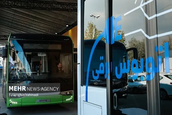 ماجرای حمله آمریکا به اتوبوس‌های تهران؛ ۱۷ دستگاه «یوتانگ» از بین رفت