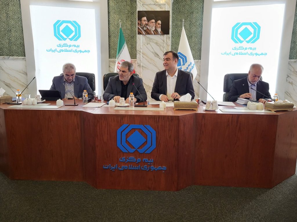 ظرفیت های صنعت بیمه کشور فراتر از خسارتمحور بودن است