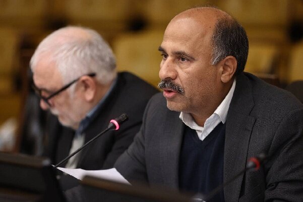 هاشمی: شرق هرمزگان در انتظار توسعه بزرگراهی و راههای روستایی است