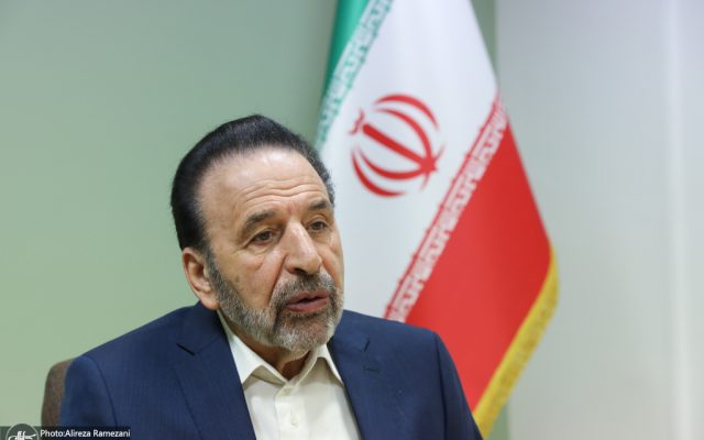 محمود واعظی دیپلمات باسابقه: پزشکیان با صلابت، عزت و حکمت در مجموع عمومی سازمان ملل متحد سخنرانی کرد/ ایران قدرت بازدارندگی خود را برای توسعه جنگ نخواسته و نمیخواهد