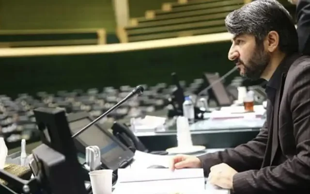 افرادی که ماهانه 20، 30 میلیون درآمد دارند، از درمان منصرف می‌شوند