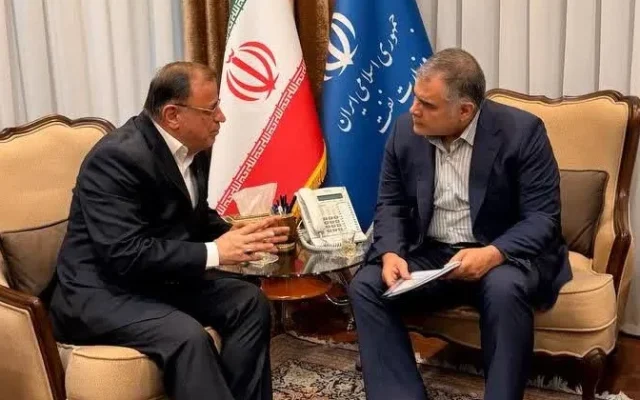 تاکید استاندار بر توجه به ذخایر نفت و گاز گلستان در دیدار با وزیر نفت