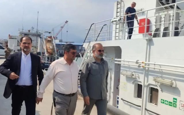 پویایی بنادر راهبرد اصلی بیاثر کردن تحریمها است / اعلام آمادگی سپاه کربلا برای پشتیبانی از تجارت دریایی مازندران