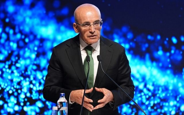 وزیر دارایی ترکیه: جنگ علیه ایران تورم در ترکیه را افزایش داده است