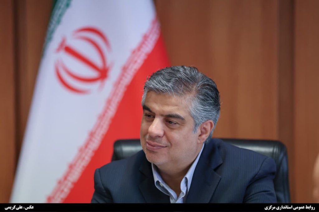 قدردانی استاندار مرکزی از تلاش‌های شبانه‌روزی کارکنان اورژانس ۱۱۵