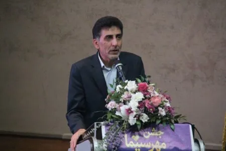 چراغ سینما با همراهی هنرمندان روشن می‌ماند