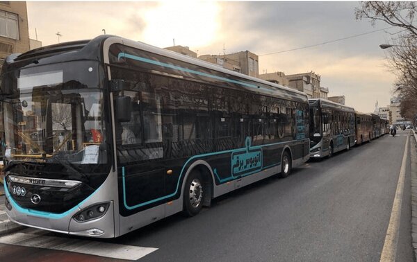 نردههای BRT تهران جمع میشوند