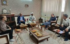 عیادت مدیرکل بنیاد شهید قم از جانباز ۷۰ درصد و پیشکسوت دفاع مقدس