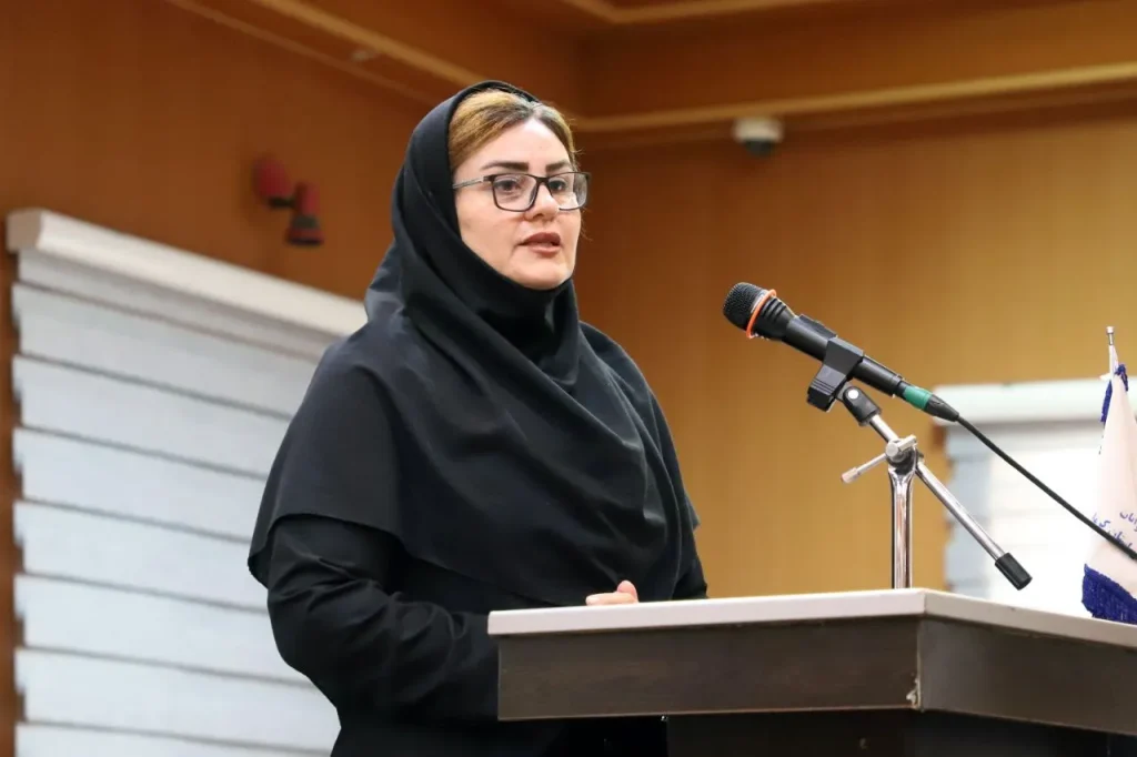 با سه تیم در لیگ یک والیبال شرکت می کنیم