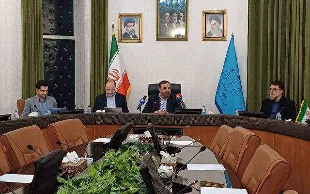 دادستان تهران: با ثبت ۲۱۲ فقره ضمانت الکترونیک در دادسرای تهران این طرح در پایتخت عملیاتی شده و تا نیمه مهرماه تمام کشور تحت پوشش آن قرار خواهند گرفت