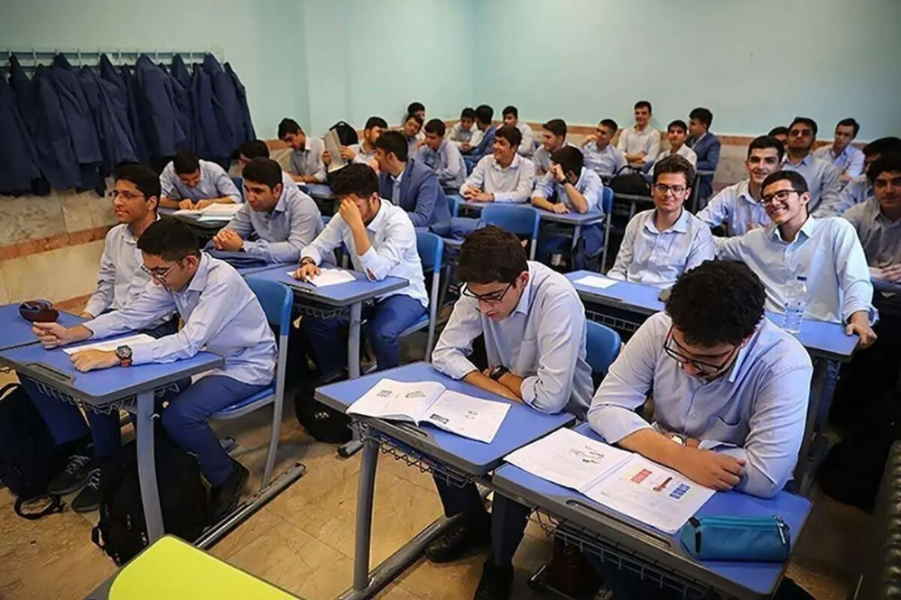نتایج نهایی امتحانات دوازدهم و یازدهم چه زمانی اعلام می‌شود؟