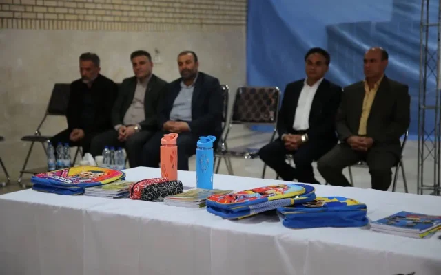 اهدای ۶۸۰ بسته تحصیلی به فرزندان خانوادههای زندانیان خراسانشمالی