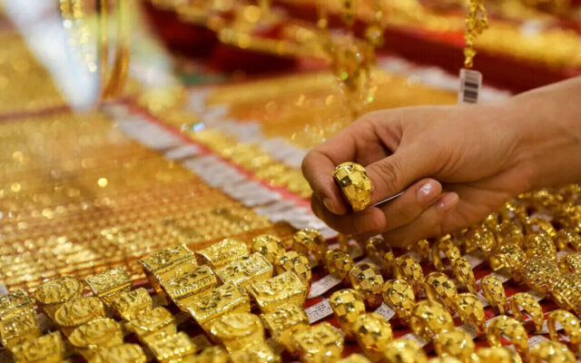 جدول قیمت طلا امروز یکشنبه ۵ مهر ۱۴۰۵؛ نرخ طلای ۱۸ و ۲۴ عیار
