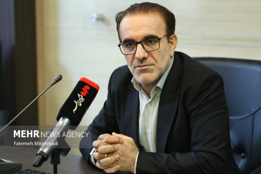 هشدار رئیس سازمان نظام پزشکی درباره درمان‌های فانتزی و تجاری
