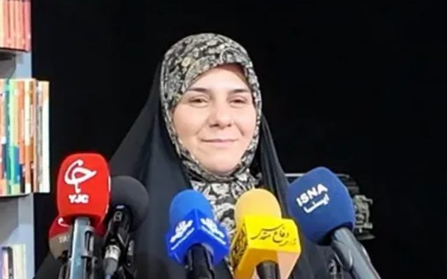 زنان دفاع مقدس بهترین الگوی تاب‌آوری زنان امروزند