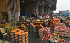 بررسی دقت ترازوهای میدان میوه و تره‌بار کرمان توسط کارشناسان استاندارد