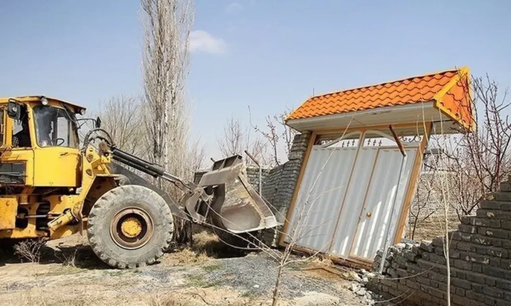 قلع و قمع ۶۲ واحد بنای مسکونی و ۵ مورد دیوارکشی غیرمجاز در چمستان