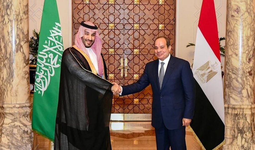 السیسی خواستار گفتگو عربستان با ایران و یمن شد