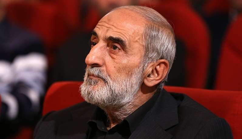 حسین شریعتمداری : تفاهم با عمان فرصت تنفس به آمریکاست/ با کشورهای حوزه خلیج فارس نباید بر سر بازکردن تنگه هرمز مذاکره کنیم